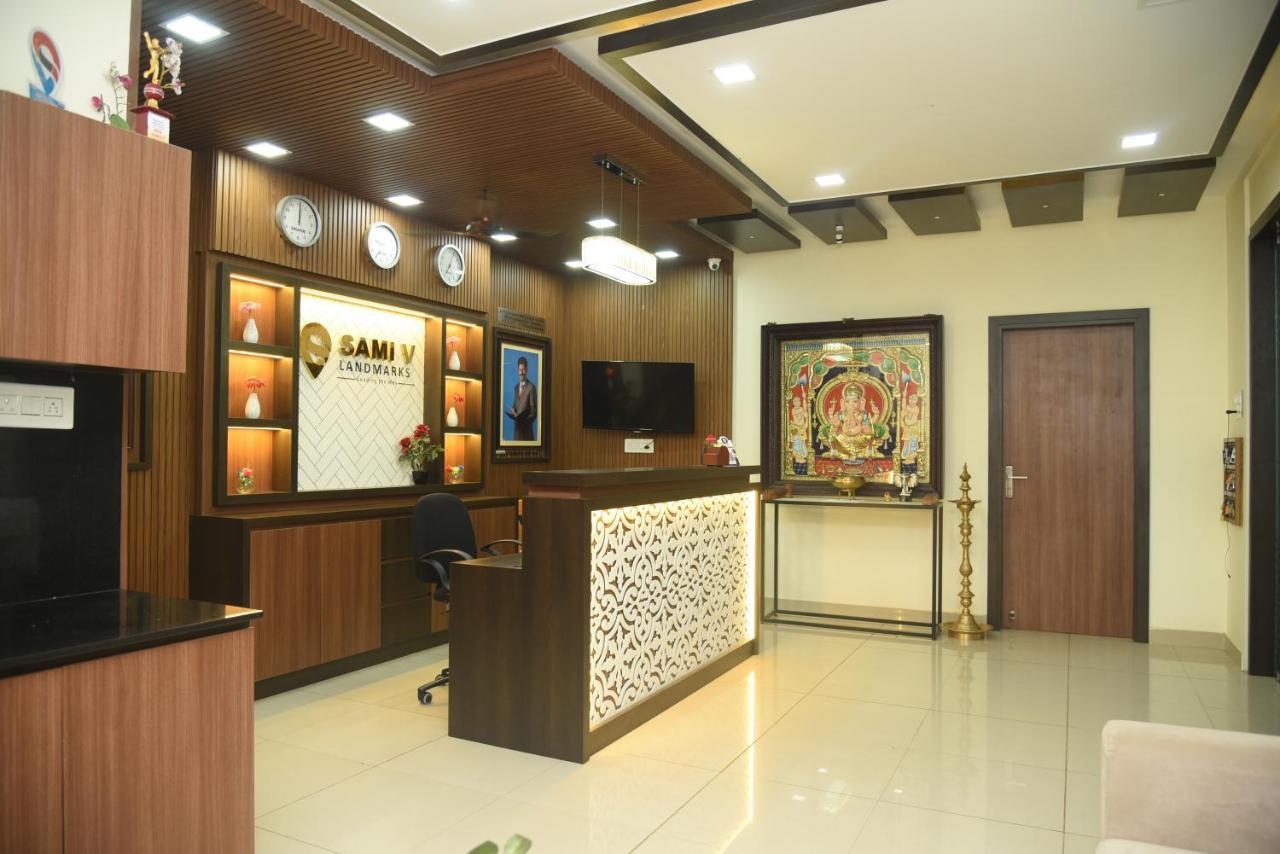 Hotel Sami V Landmarks Arantangi Bagian luar foto