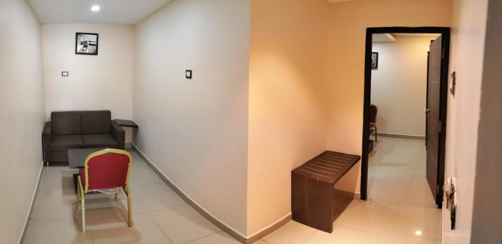 Hotel Sami V Landmarks Arantangi Bagian luar foto
